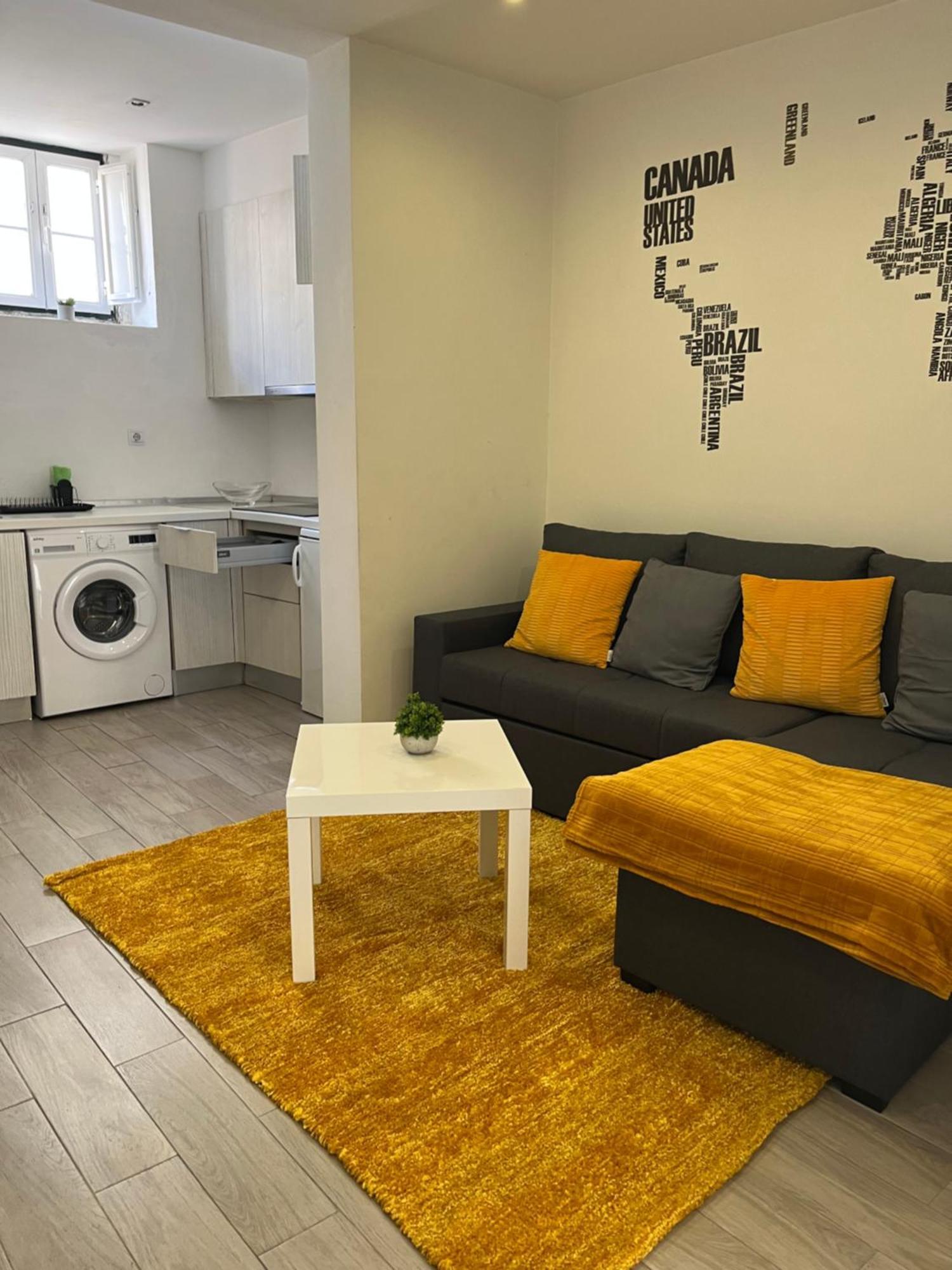 New House Design, Typical Lisbon Apartman Kültér fotó